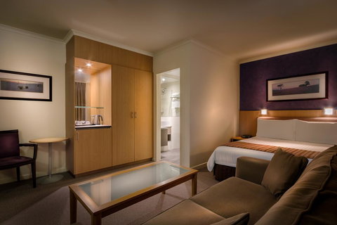 BEST WESTERN PLUS Travel Inn - Accommodation Nelson Bay 33