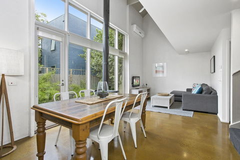 Terrace Lofts Apartments - Accommodation Nelson Bay 2