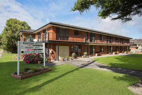 Eastern Beach Holiday Units - Accommodation Nelson Bay 0