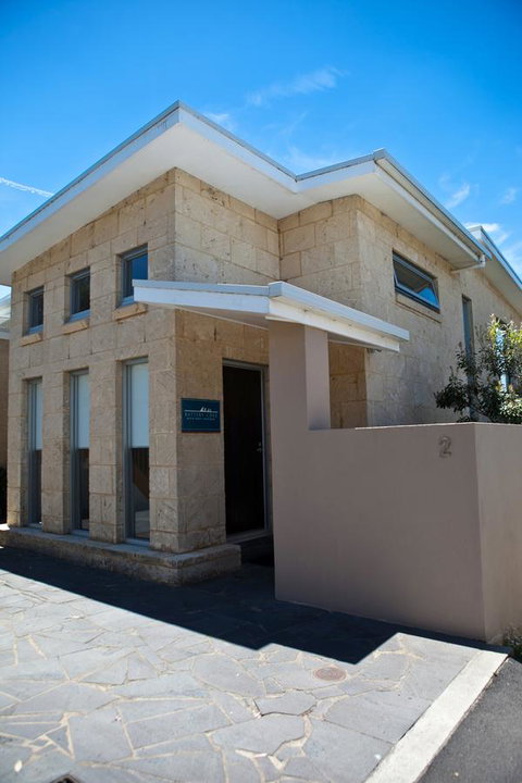 Battery Cove Beach Front Apartment - Accommodation Nelson Bay 12