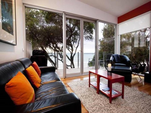 Battery Cove Beach Front Apartment - Accommodation Nelson Bay 16