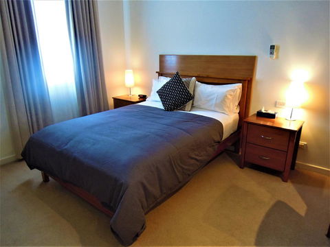 Plough Hotel - Accommodation Nelson Bay 6