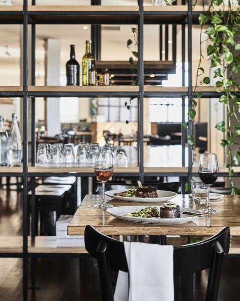 Plough Hotel - Accommodation Nelson Bay 14