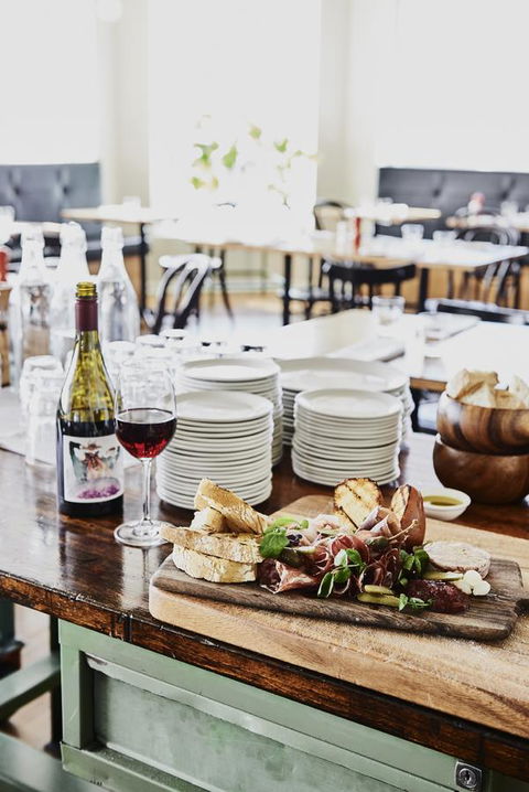 Plough Hotel - Accommodation Nelson Bay 23
