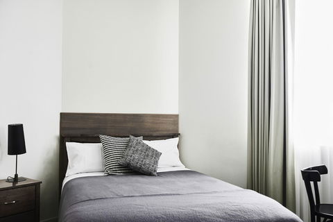 Plough Hotel - Accommodation Nelson Bay 3