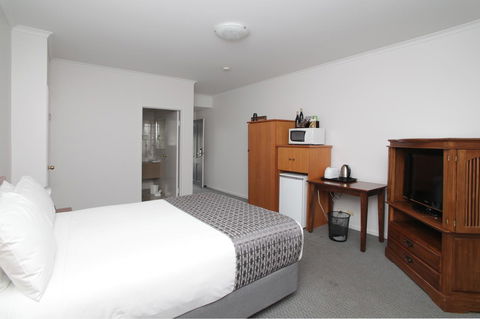 Quality Inn & Suites The Menzies - Accommodation Nelson Bay 7