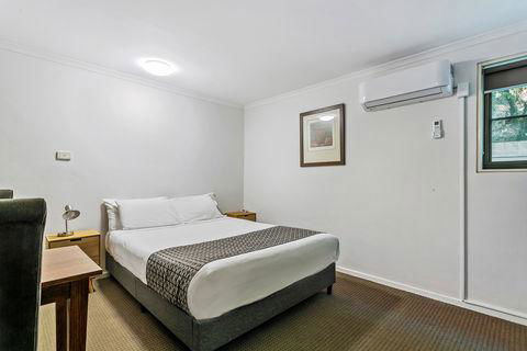 Quality Inn & Suites The Menzies - Accommodation Nelson Bay 3