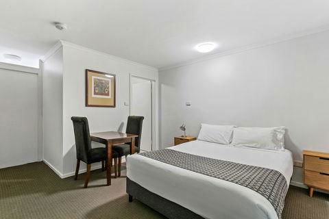Quality Inn & Suites The Menzies - Accommodation Nelson Bay 2