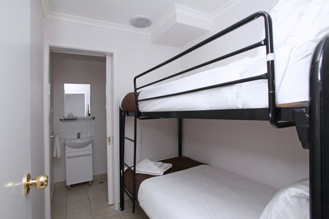 Quality Inn & Suites The Menzies - Accommodation Nelson Bay 27