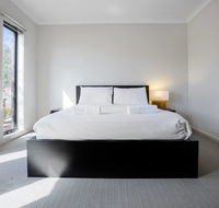 Point Cook Home with a Lovely View in Salt Water - Accommodation Nelson Bay