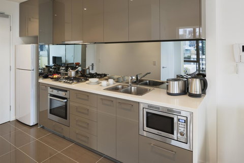 28 Nights Apartments - Accommodation Nelson Bay 15