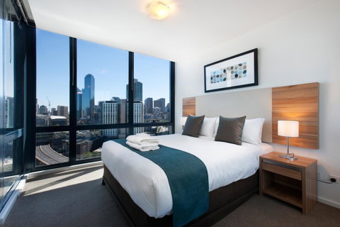28 Nights Apartments - Accommodation Nelson Bay 6