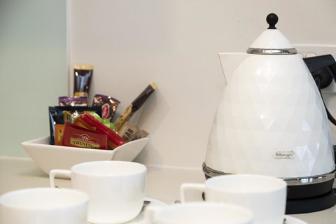 Signature Waterfront Apartments - Accommodation Nelson Bay 8