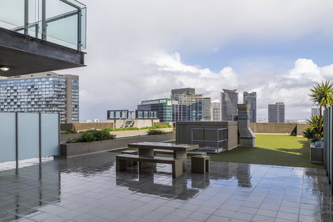 Signature Waterfront Apartments - Accommodation Nelson Bay 36