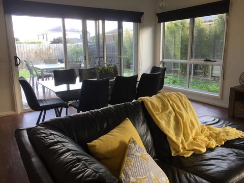 Tamara Temptation - Accommodation Nelson Bay 2