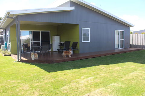 Tamara Temptation - Accommodation Nelson Bay 19