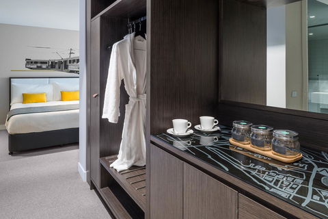 Peppers Docklands - Accommodation Nelson Bay 23