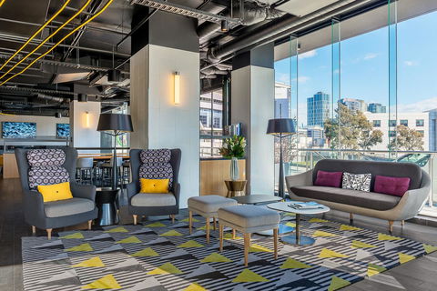 Peppers Docklands - Accommodation Nelson Bay 43