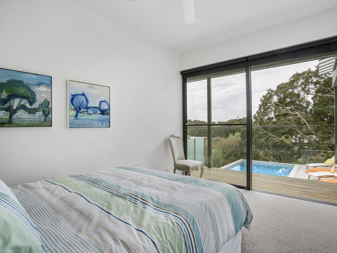 Lansdowne Villa - With Swimming Pool - Nelson Bay Accommodation.com 11