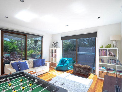 Blairgowrie Moonah Beach House: Walk To Beach - Nelson Bay Accommodation.com 7