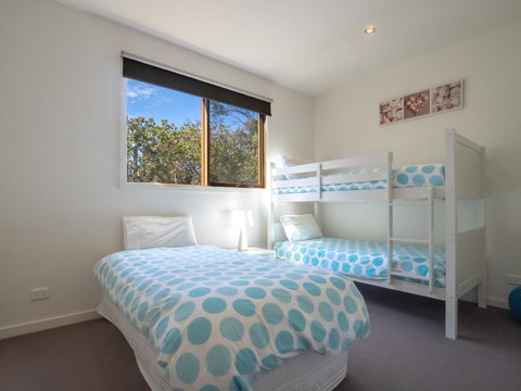 Blairgowrie Moonah Beach House: Walk To Beach - Nelson Bay Accommodation.com 10