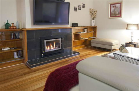 Lake Wendouree Luxury Apartments - Accommodation Nelson Bay 0