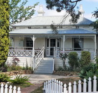 Fairbank House - Accommodation Nelson Bay