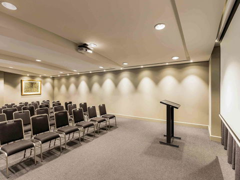 Quay West Suites Melbourne - Accommodation Nelson Bay 32