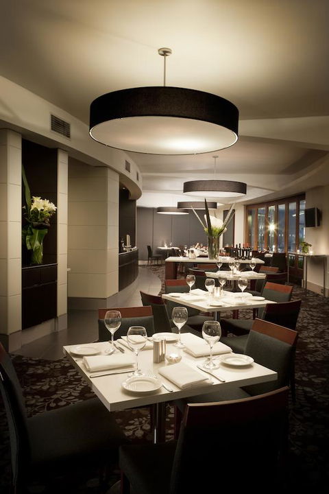 Quay West Suites Melbourne - Accommodation Nelson Bay 20