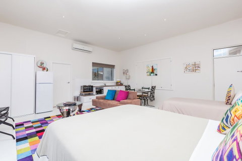 Cottages For Couples - Accommodation Nelson Bay 8