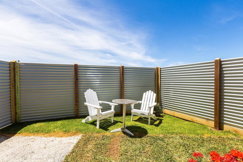 Cottages For Couples - Accommodation Nelson Bay 2