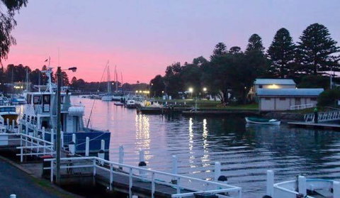 The Waterfront Apartment - Nelson Bay Accommodation.com 15