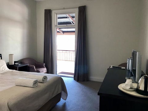The Bridgetown Hotel - Nelsons Bay Accommodation 2