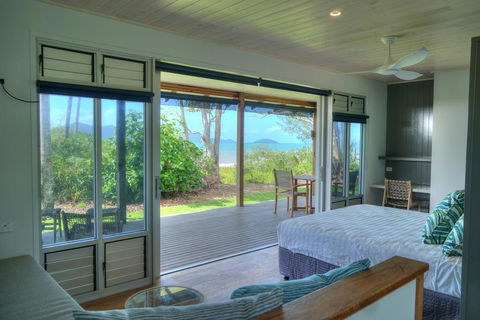 The Bungalows - Accommodation Nelson Bay 1