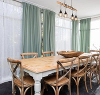 The Byng House Grand and Central Entertain 12 - Accommodation Nelson Bay