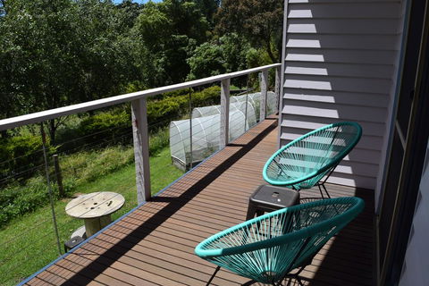 The Caretakers Cottage - Accommodation Nelson Bay 2