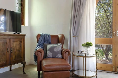 The Chapel - Accommodation Nelson Bay 2