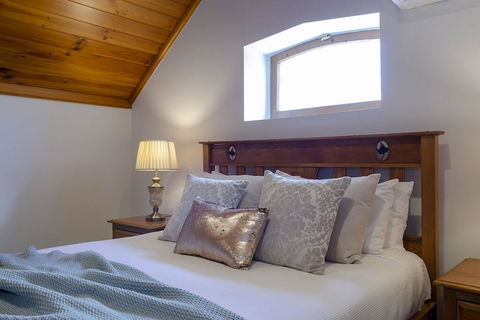 The Chapel - Accommodation Nelson Bay 3