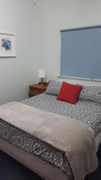 The Cottage - Nelsons Bay Accommodation 2