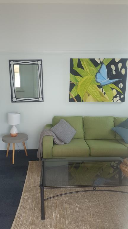 The Cottage - Nelsons Bay Accommodation 3