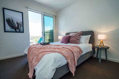 The Cove @ New Port-Pool - Spa - Sauna - Gym & More - Nelsons Bay Accommodation 2