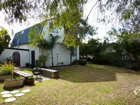 The Doo Drop Inn - Accommodation Nelson Bay 3