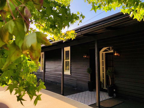 The Dudley Boutique Hotel - Accommodation Nelson Bay 1
