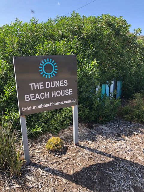 The Dunes Beach House - Accommodation Nelson Bay 3
