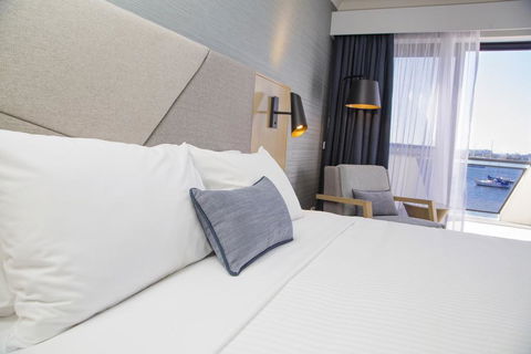 The Esplanade Motel - Accommodation Nelson Bay 2