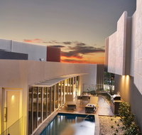 The Frames - Nelson Bay Accommodation.com