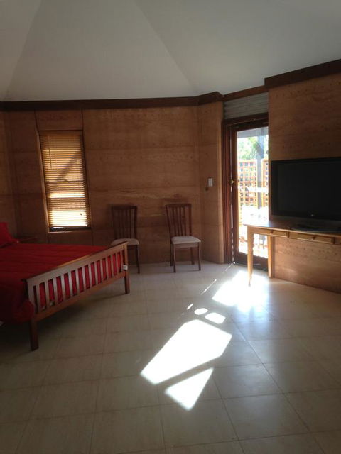 The Folly - Nelsons Bay Accommodation 2