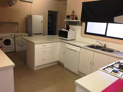 The Gazebo Place - Strathmerton - Accommodation Nelson Bay 3