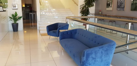 The Grand Motel - Nelsons Bay Accommodation 3