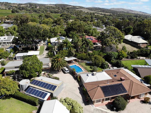 The Grape And Olive At Willunga - Accommodation Nelson Bay 1